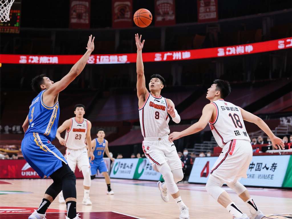 于米提火力全开三分如雨,广州主场力克福建 相比之下,福建队在面对广州队的快速转移球