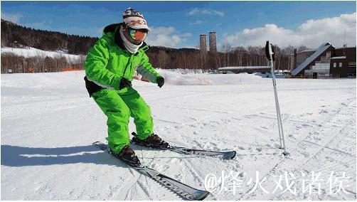 【可约课】双板滑雪常见错误(6):重心移动靠上身还是下身? 【可约课】双板滑雪常见错误(6):重心移动靠上身还是下身?