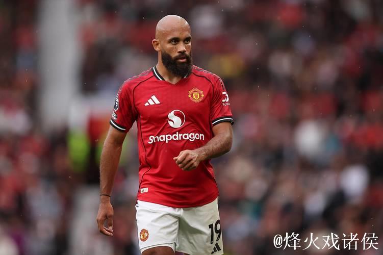 曼联或锁定泰勒-亚当斯作为六号位理想人选 曼联或锁定泰勒-亚当斯作为六号位理想人选